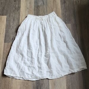METTA IN MELBOURNE Elegant White Women's Skirt